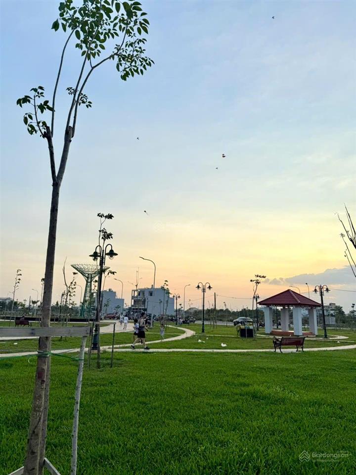 Bán đất khu 38ha 4,5x24m 6,7 tỷ