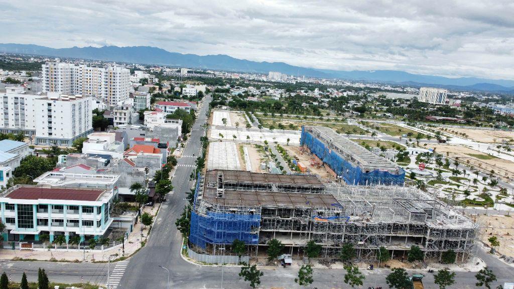 Bán nhà 4 tầng cạnh Biển Bình Sơn KHU K2 Ninh Thuận vừa ở vừa kinh doanh CHƯA TỚi 2tỷ (25%)