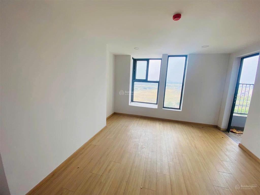 Cần bán nhanh căn hộ la astoria 3pn2wc view sông nội thất cơ bản tầng cao 4.650 tỷ