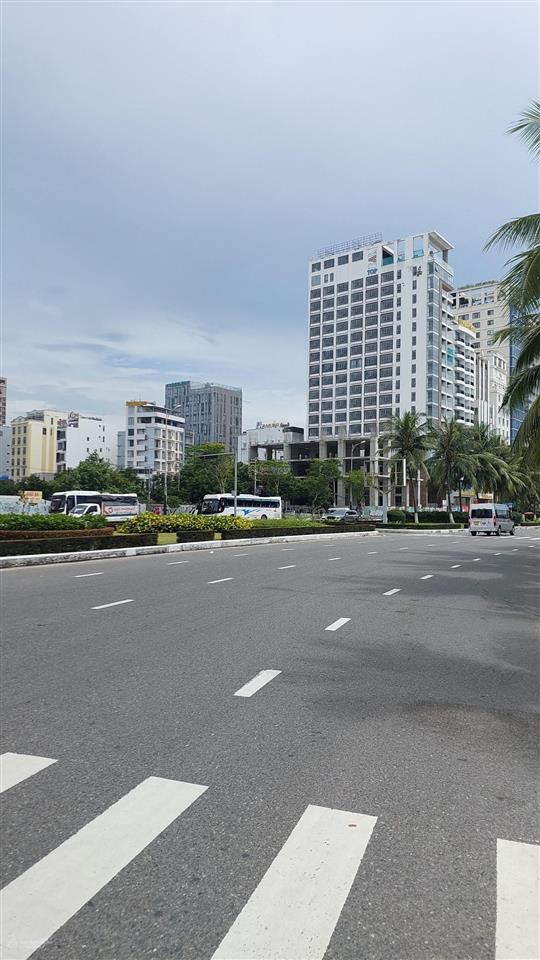 Đất vương thừa vũ 90 m2 đường 27m2 sát biển võ nguyên giáp sơn trà đẹp rẻ