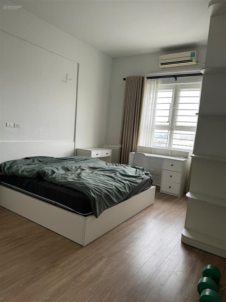 Tôi cần bán căn hộ 2pn tòa ct2 khu đô thị nam cường. giá chỉ hơn 6 tỷ.