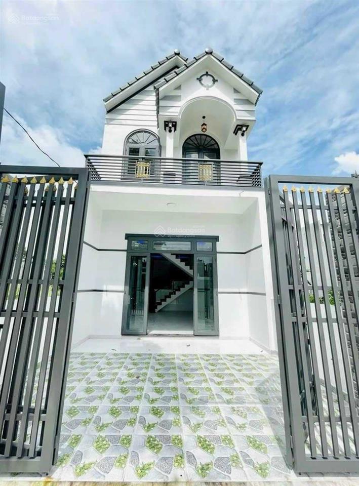 Cần tiền trả nợ ngân hàng bán gấp căn nhà tâm huyết mới xây nằm gần khu du lịch bửu long
