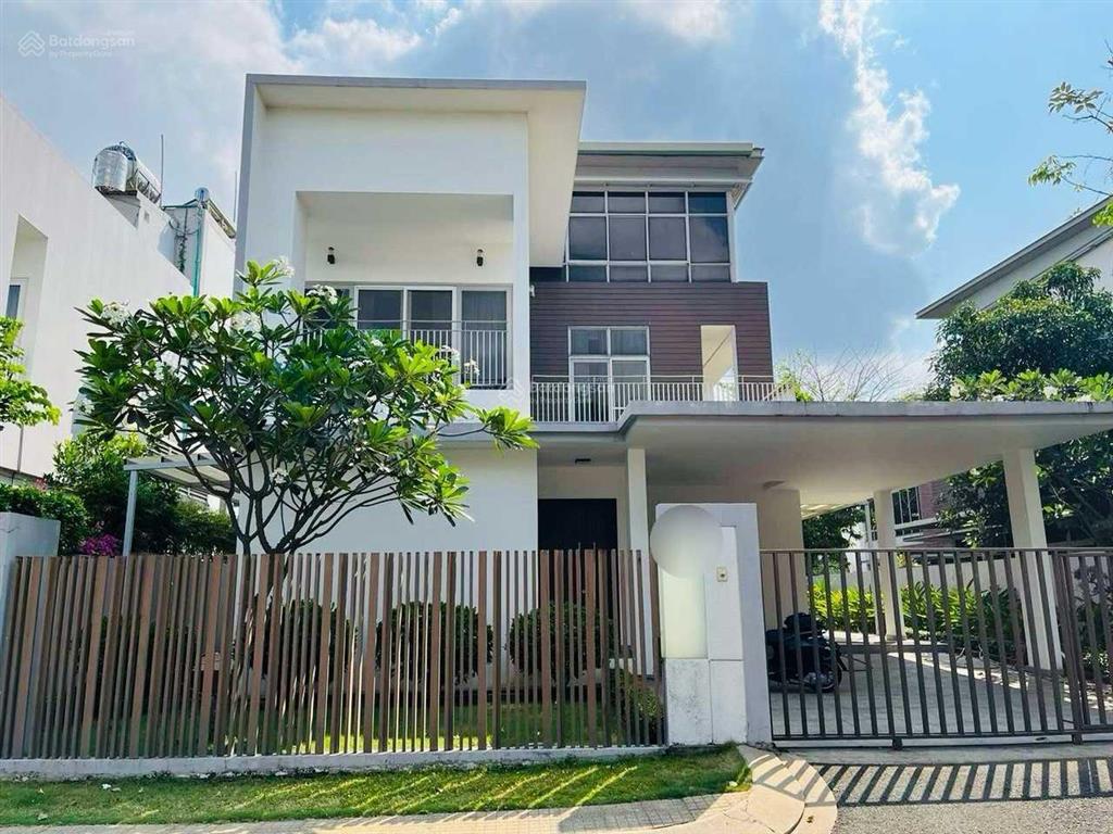Bán biệt thự đơn lập riviera cove căn góc 3 mặt thoáng full nội thất 65 tỷ