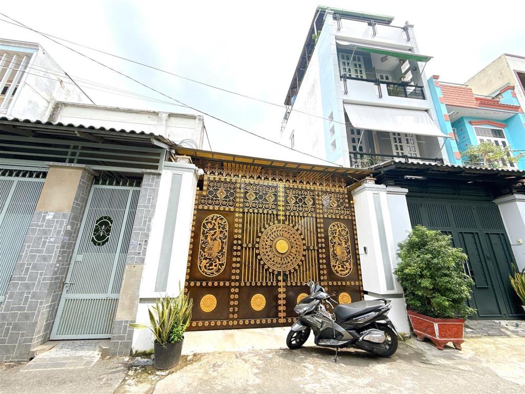 Hẻm 6m xe hơi ra vào đường gò dầu 5x17m, vuông vắn, nhà 3.5 tấm đẹp. gần tân quý aeon mall