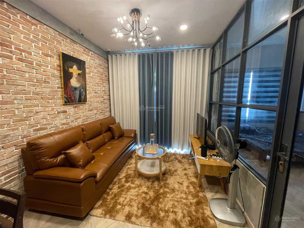 Chính chủ cần bán căn hộ summer square, q6, 61m2, 2pn, 2wc giá 3,1 tỷ, sổ hồng, 0905 663 ***