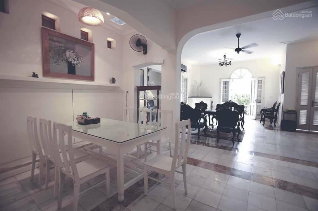 Bán tòa khách sạn mặt phố huế, dt 270m², mt 9m, nở hậu, x 7 tầng thang máy, 0916 044 ***