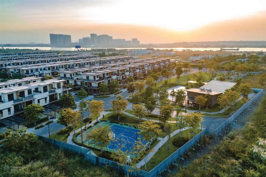 Sở hữu biệt thự song lập vườn izumi city 246m2 chỉ với 13,79 tỷ