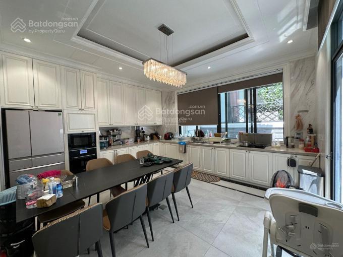 Cần bán gấp liền kề embassy 120m² 46 tỷ 0978 025 ***