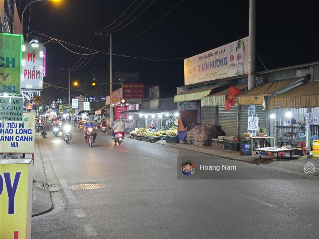 Bán nhà mt nữ dân công, ngay chợ tiện buôn bán. ngang 9,5 m
