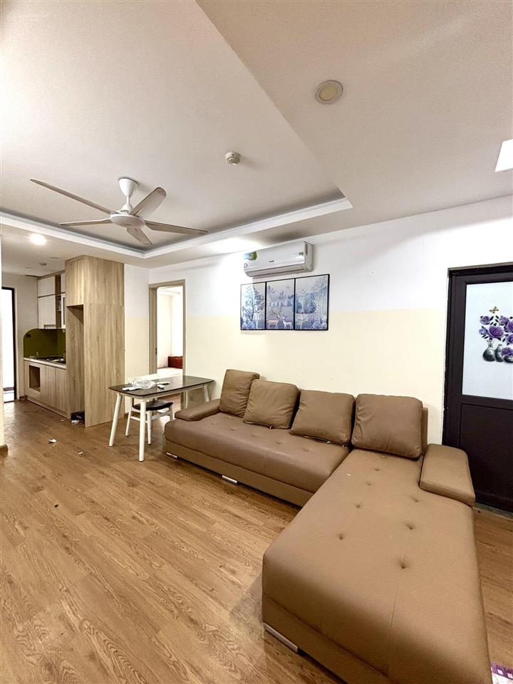 Gia đình em bán căn 2 ngủ ruby city3 phúc lợi. 54,6m2. để lại nội thất. gía 2,9 tỷ. 0981 716 ***