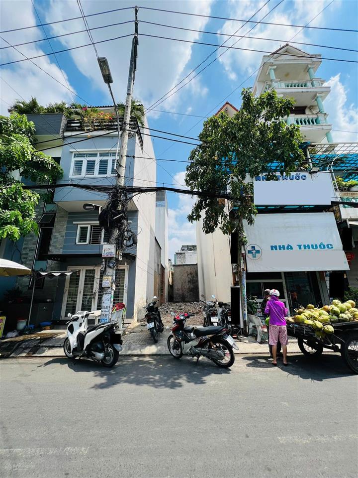 Bán đất mặt tiền đường số 3, bình tân, sát tân phú gần chợ 4x20.5m. giá tốt 7,5 tỷ