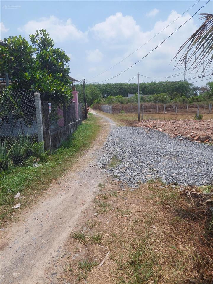576 m2 thổ cư 2,45 tỷ cạnh vin hậu nghĩa long an (tây ninh mới)