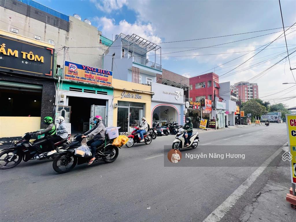 75 triệu/m2 khuôn đất 640m2 (ngang 16 x 41m) xây building mt đường linh chiểu ngay vincom thủ đức