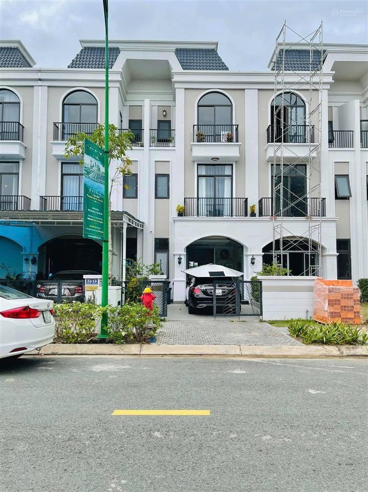 Chủ thanh lý nhà 5x20m, mặt tiền quốc lộ 1a, kế siêu thị aeon tân an, 3,55 tỷ chốt 0941 030 ***