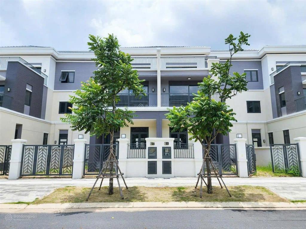 Cần tiền cắt lỗ sâu np 5m aqua city thanh toán chỉ 2,6 tỷ, vị trí gần clubhouse hồ bơi siêu đẹp