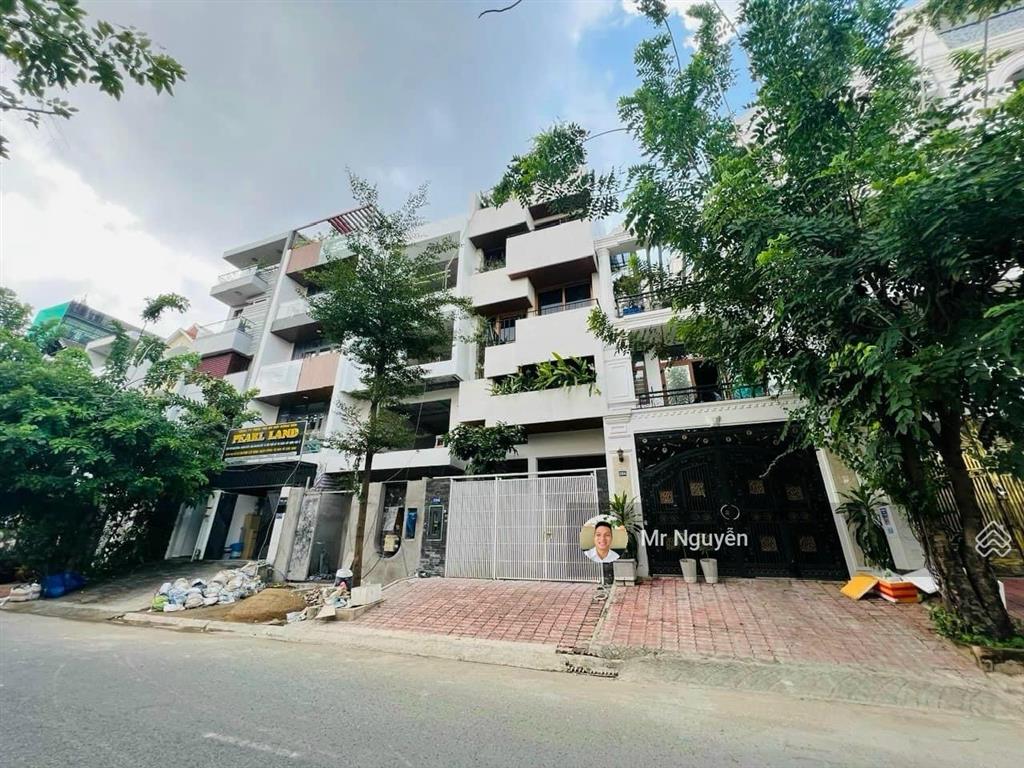 Cần tiền! bán nhà mặt tiền đường 22m trần trọng cung view tttm vincom kdc nam long q. 7, giá 26 tỷ