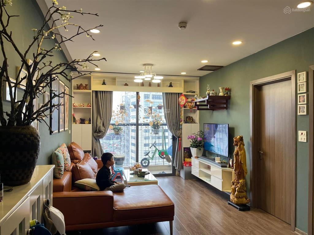 Bán chcc helios tower 75 tam trinh dt 62m2 2pn 2wc, căn view cực thoáng mát