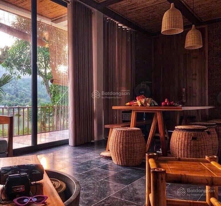 Chính chủ gửi bán cắt lỗ biệt thự đẹp tại thang mây bản xôi, view hồ, 7,8 tỷ, 287m2