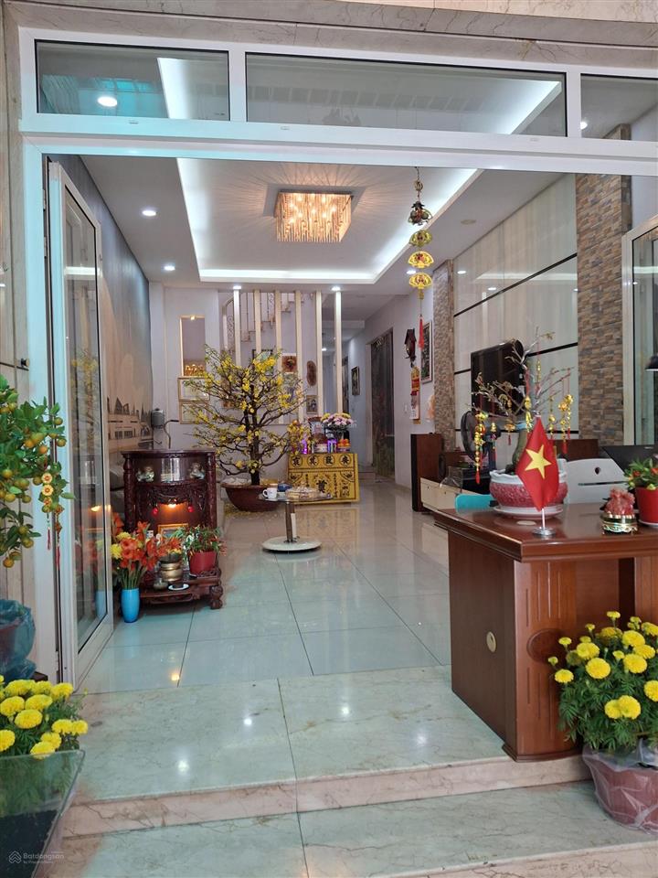Chính chủ bán nhà mặt phố trần thị bảy, 11,8 tỷ, 108.86m2, nở hậu, 4pn, 4wc, q12, hcm