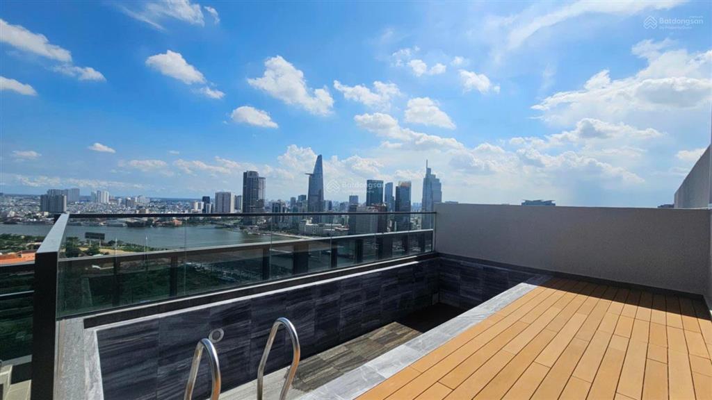 Bán penthouse view quận 1 opera residences bàn giao thô siêu hiếm