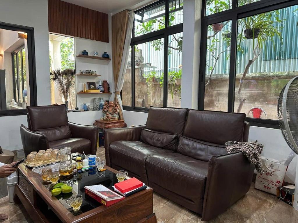 Bán biệt thự Tân Tây Đô, DT 274m2, 3 tầng, hoàn thiện đẹp, giá nhỉnh 28 tỷ