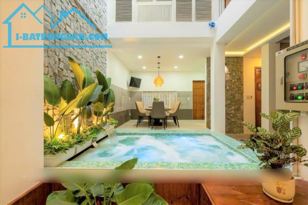 112m² TRỤC 7M5 THÔNG BIỂN 3 tầng ngang 7M5 TRẦN VĂN DƯ có HỒ BƠI