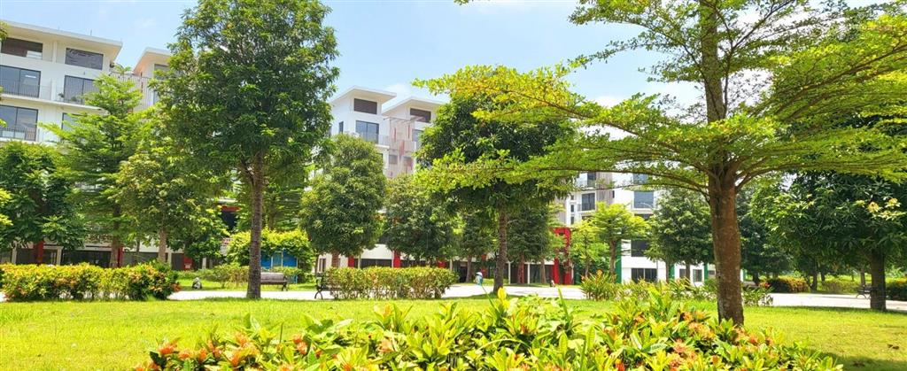 Bán cắt lỗ gấp căn nhà phố khai sơn 100m2, mt 6.2m, cạnh đường 30m. 0985 575 ***