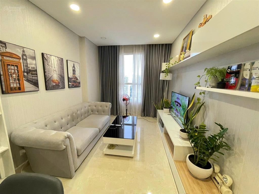 Bán căn hộ the golden star quận 7, dt 69m², 2pn, 2wc. giá tốt