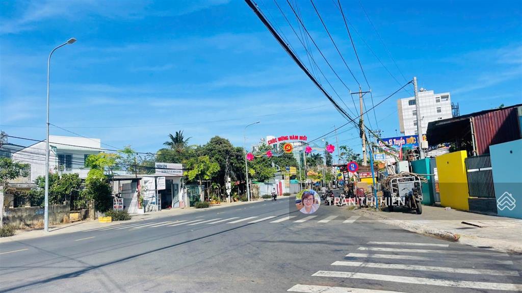 Hòa long tp bà rịa cách chợ hòa long chỉ 1,4km. dt 1000m² 20x50m 200m² thổ cư