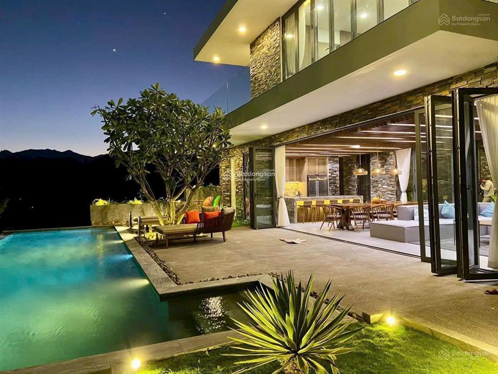 Hết mùa du lịch bán biệt thự vip tuần châu hạ long 18 tỉ 500m2 dòng tiền 2 tỉ. 0914 043 ***