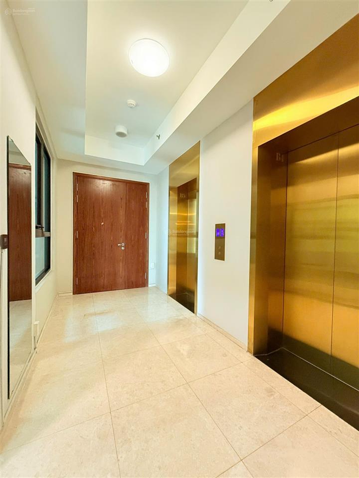 D'edge bán gấp căn 4pn lầu cao, sổ hồng & hđ thuê 135 trd/tháng. view sông trực diện, xem nhà 24/7