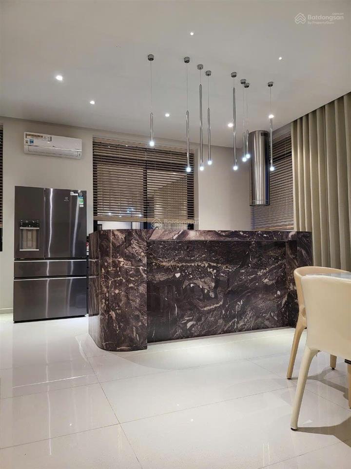 Siêu phẩm q1! bán đất tặng villa (18x20m) nở hậu 320m2 ctxd hầm 7 tầng