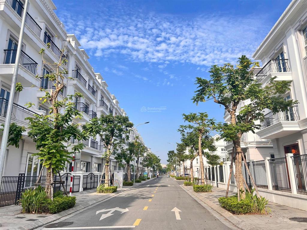 Bán bt siêu hot tại eurowindow twin parks, 28,5 tỷ, diện tích 193m2/mt 10,5m/ 4 tầng, gia lâm, hn