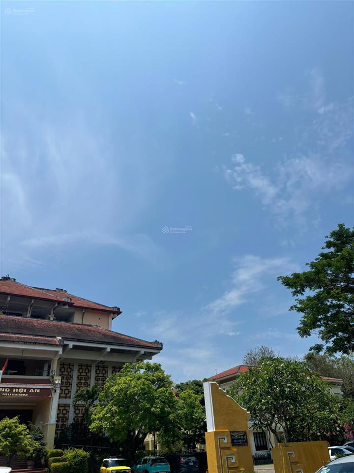 18 tỷ nhà 3 tầng mt phố lý thường kiệt, dthu 200tr.