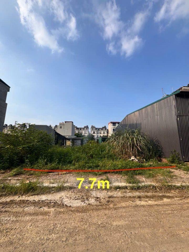 Bán đất dịch vụ 5.5ha Trạm Trôi, Hoài đức, 140m2, giá nhỉnh 17 tỷ