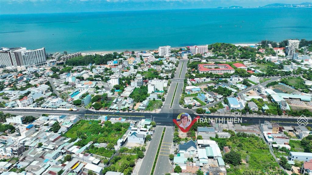 Góc 2 mt nguyễn chí thanh nguyễn tất thành long hải dt 255m² full tc 7,5m x 34m