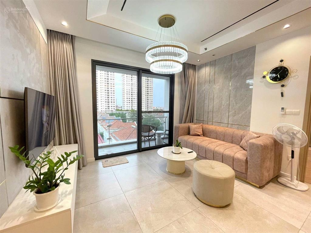 Bán căn hộ midtown dt 82m2 2pn giá 8,7 tỷ, thông tin 0978 585 *** duy mạnh