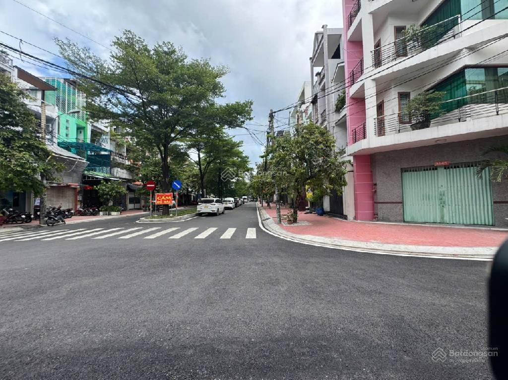 Bán nhà mặt tiền phân lô cao lỗ, 4 tầng sân thượng 4pn phường 4 quận 8, khu vip parc mall