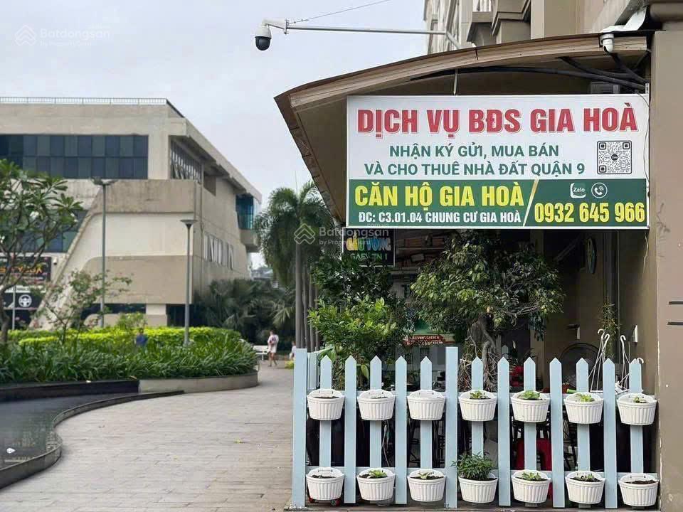 Bán căn hộ gia hòa căn góc loại d view thoáng lầu cao giá 4,1 tỷ nội thất đủ