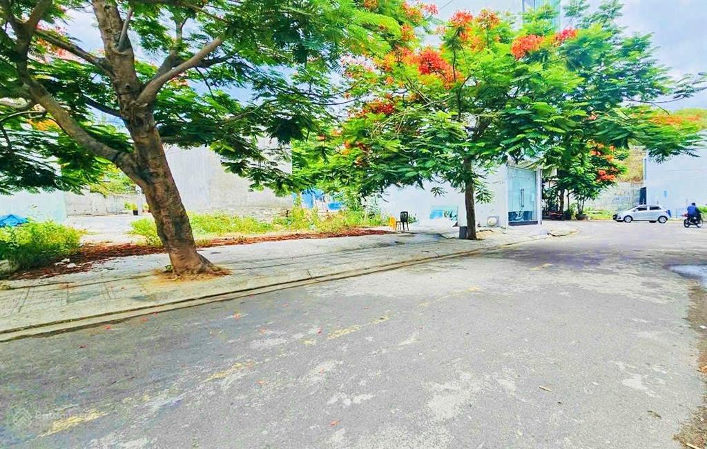 Hòn đỏ vĩnh thọ, ngang lô đất 9m đi ra biển hòn chồng 80m, giá 14,5 tỷ