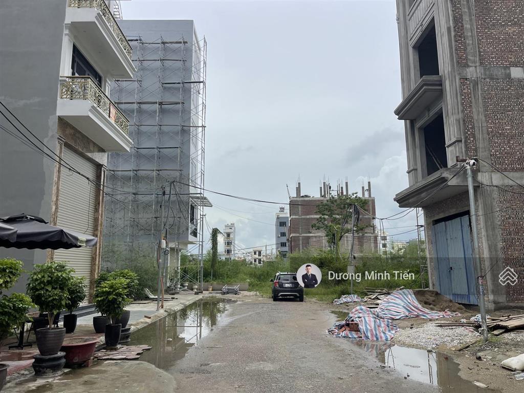 59,9m2 đất lô 20b lê hồng phong sau lạc hồng ngang 4,5m đông nam