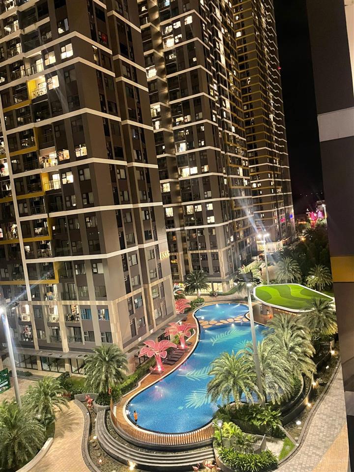 Bán căn góc 2pn+, beverly solari vinhomes q9, giá 3.8tỷ dt 70m², full nội thất, view thoáng mát mẻ