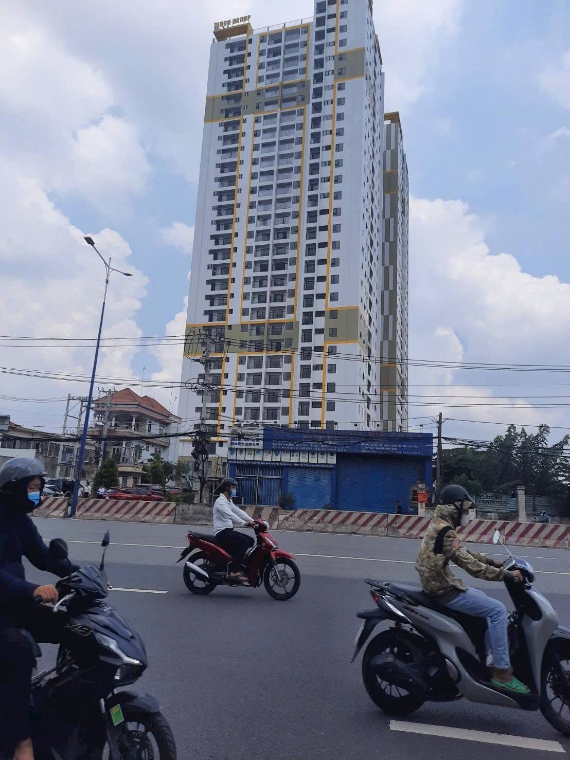 Chung cư Diamond Boulevard