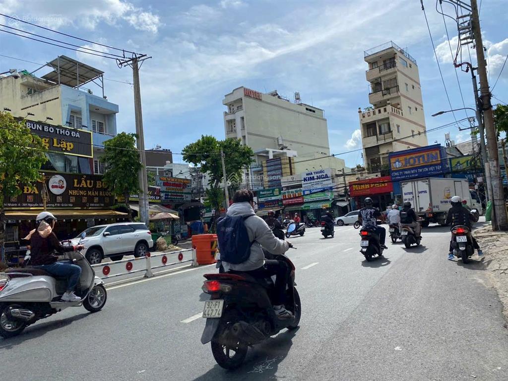 Mt nguyễn văn lượng, phường 10, gò vấp. dt 8m x 37m cn 300m2 nhà c4, tiện xây mới, giá 52tỷ tl