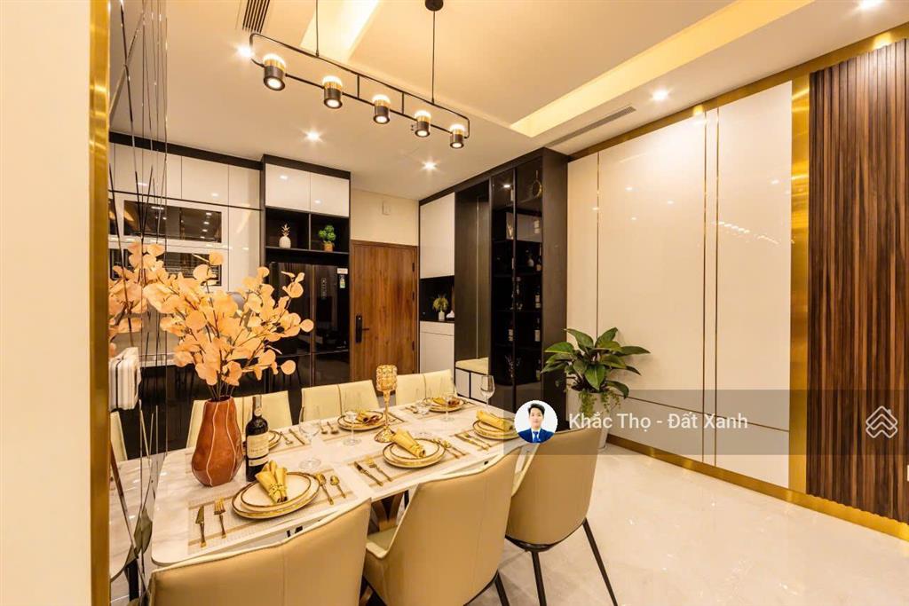 Khách bán gấp 2pn + 2wc 74m2 2,490 tỷ view hgx a&t sky garden 0933 998 ***