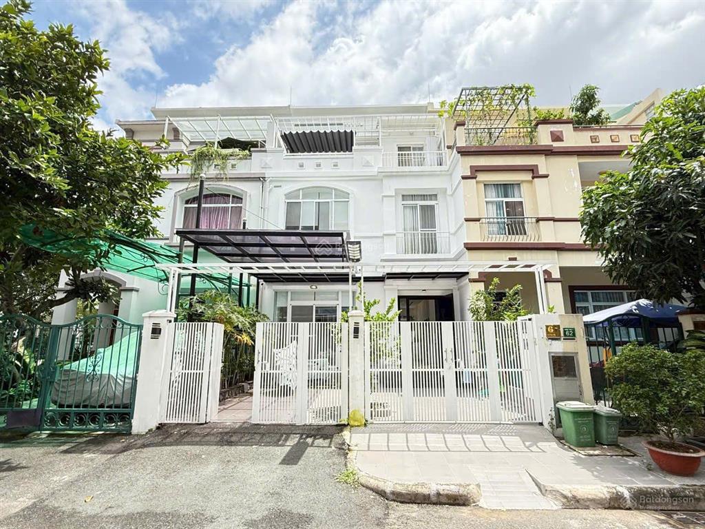 Biệt thự hưng thái, 7x18m, giá 31.8 tỷ 0938 602 *** nhân
