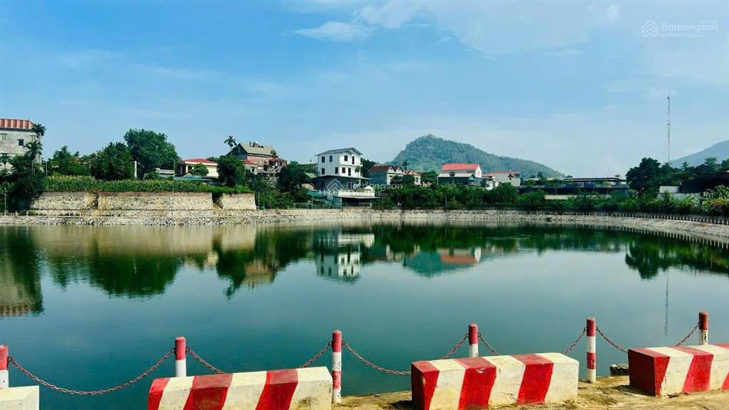 Chính chủ gửi bán đất phú mãn đất hoà lạc lô góc 3 mặt đường ô tô tránh 78m2 2.4 tỷ 0977 514 ***