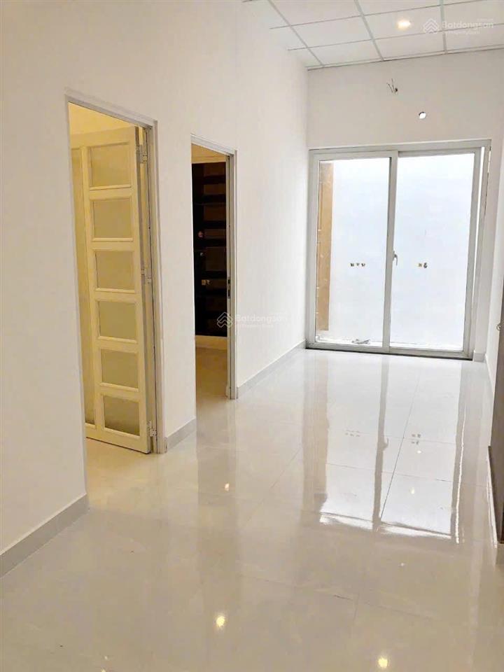 Lâm văn bền q7, nhà ngang khủng 5m x 17m, hẻm xe hơi, ngay khu cư xá ngân hàng, chỉ 6.9 tỷ