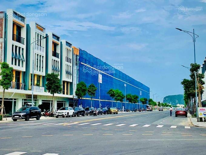 Bán shophouse kinh doanh mặt tiền đường 33m nguyễn phước lan nối dài