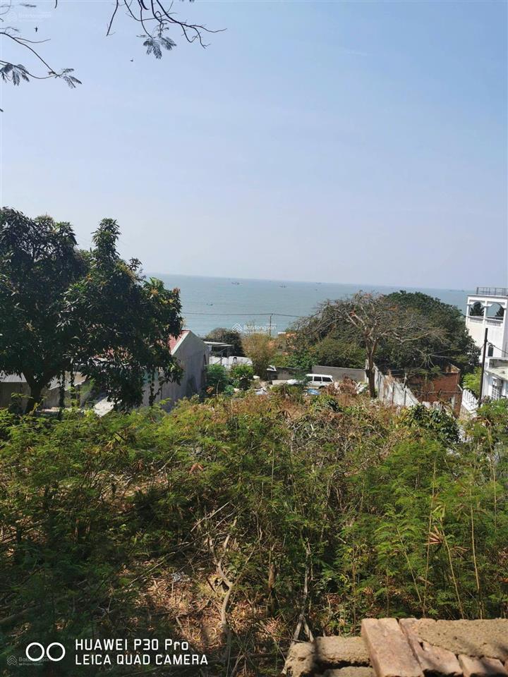 Land for sale, 738 m², Phường 1